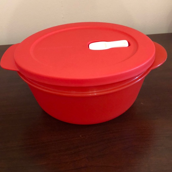 Vintage Tupperware Crystalwave Bowl - Picture 2 of 4